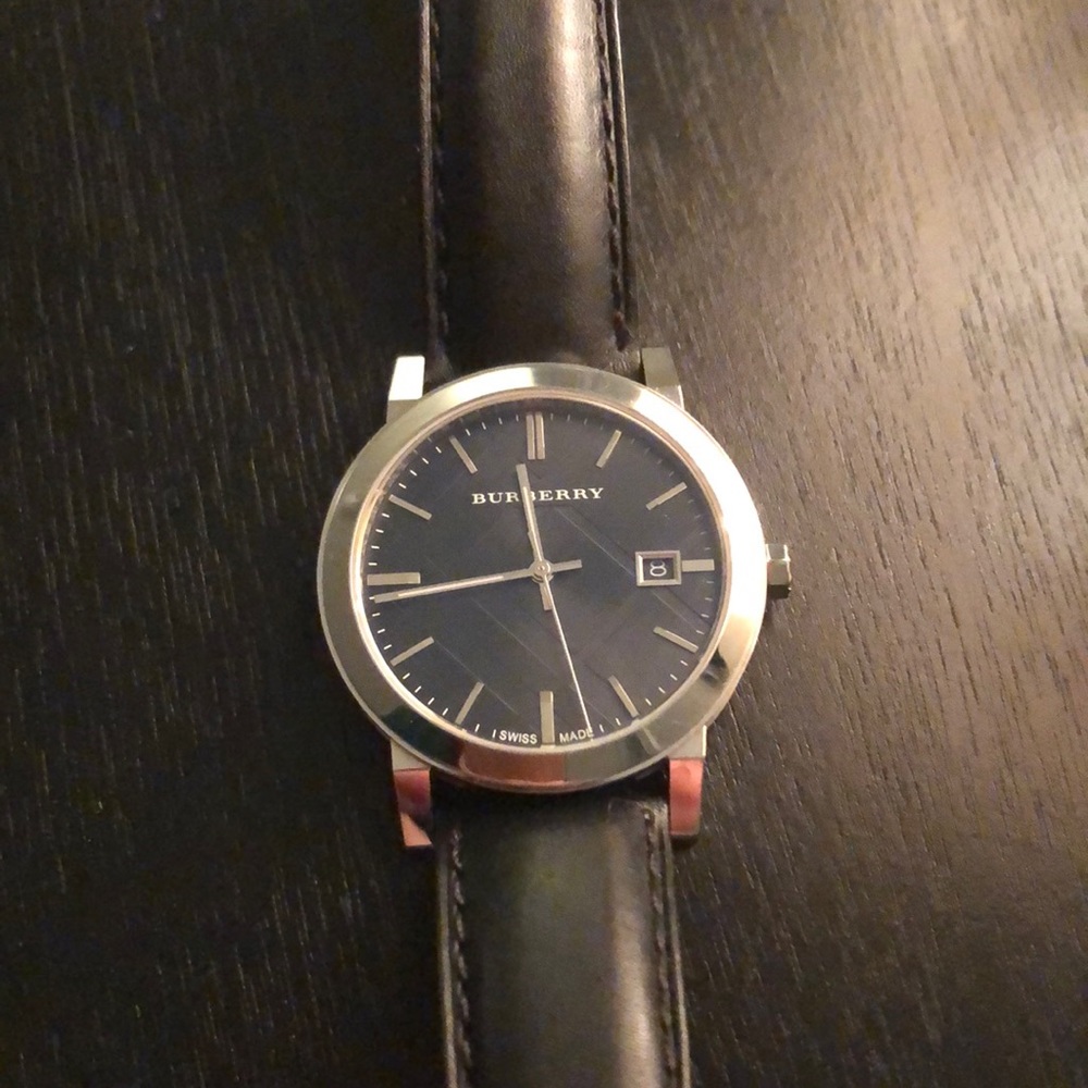Burberry “The City” Mens Watch. Black leather strap.